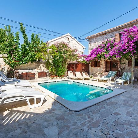 Studios Villa Romantica 扎达尔 外观 照片