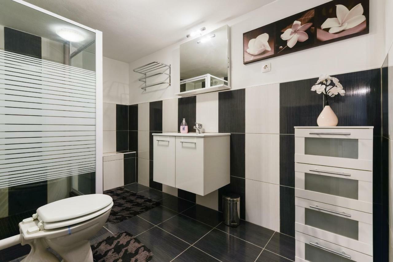 Studios Villa Romantica 扎达尔 外观 照片