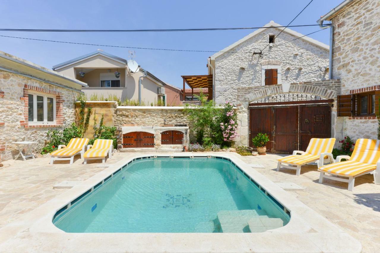 Studios Villa Romantica 扎达尔 外观 照片