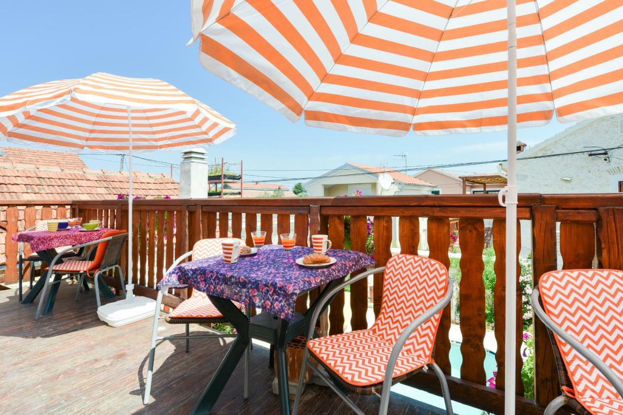 Studios Villa Romantica 扎达尔 外观 照片